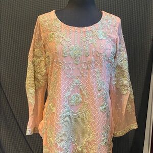 Elegant Desi Traditional Indian/Pakistani/Bangladeshi Lehenga(Skirt) Dupatta